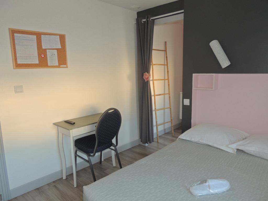 Au Bon Abri Hotel Berck Kamer foto